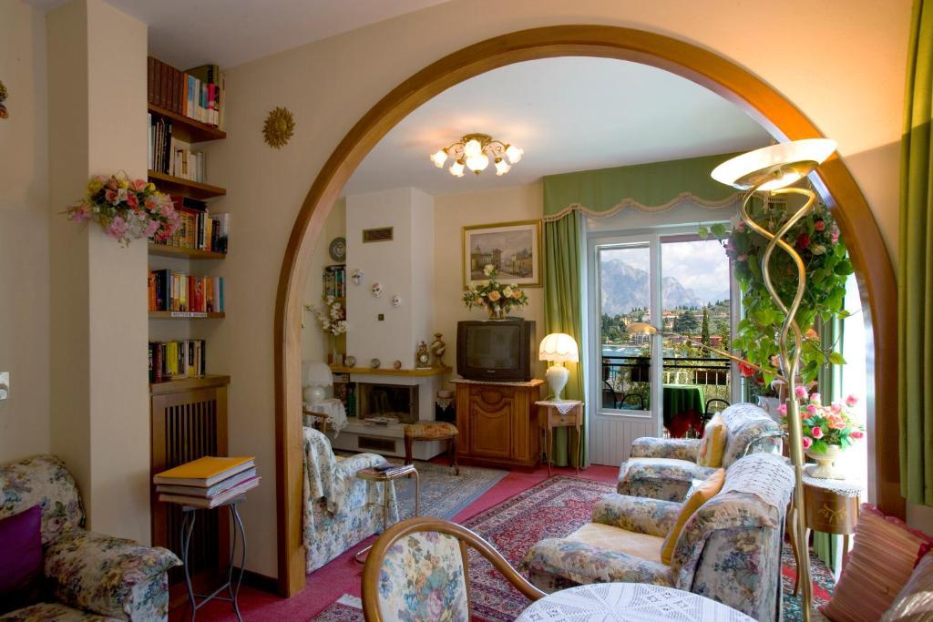 Casa Alessandra Мальчезіне Екстер'єр фото